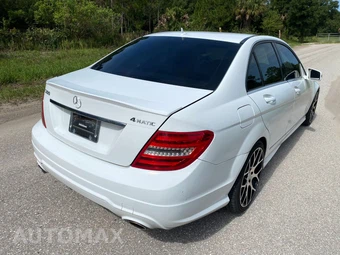 2013 Mercedes-Benz C 300 4MATIC Sedan – miniatura 6