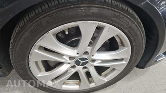 2013 Mercedes-Benz C 300 4MATIC Sedan – miniatura 26