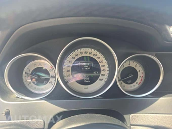 2013 Mercedes-Benz C 300 4MATIC Sedan - miniatura 9