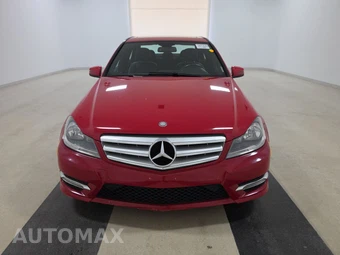 2013 Mercedes-Benz C 300 4MATIC Sedan - miniatura 2