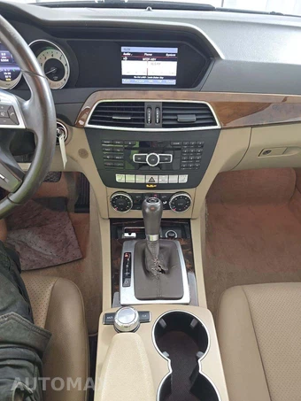 2013 Mercedes-Benz C 300 4MATIC Sedan - miniatura 10