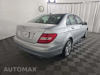 2013 Mercedes-Benz C 300 4MATIC Sedan - miniatura 3
