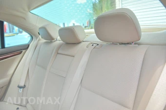 2013 Mercedes-Benz C 300 4MATIC Sedan - miniatura 13