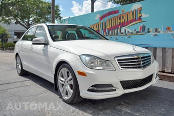 2013 Mercedes-Benz C 300 4MATIC Sedan - miniatura 31