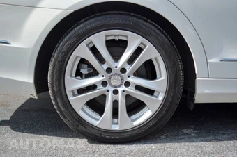 2013 Mercedes-Benz C 300 4MATIC Sedan - miniatura 33