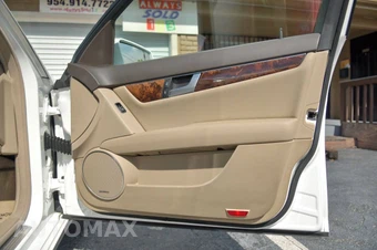 2013 Mercedes-Benz C 300 4MATIC Sedan - miniatura 39