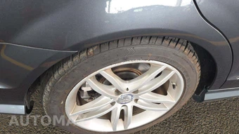 2013 Mercedes-Benz C 300 4MATIC Sedan – miniatura 25