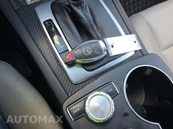 2013 Mercedes-Benz C 300 4MATIC Sedan – miniatura 5