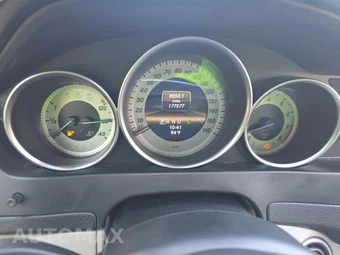 2013 Mercedes-Benz C 300 4MATIC Sedan – miniatura 6