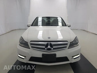 2013 Mercedes-Benz C 300 4MATIC Sedan – miniatura 2