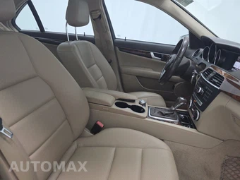 2013 Mercedes-Benz C 300 4MATIC Sedan – miniatura 8