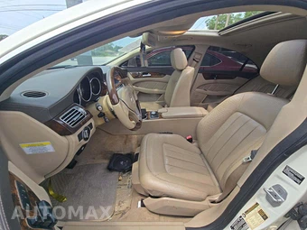 2013 Mercedes-Benz CLS 550 4MATIC – miniatura 6