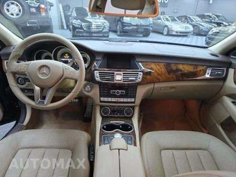 2013 Mercedes-Benz CLS 550 4MATIC – miniatura 10