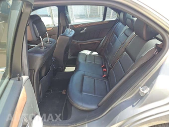 2013 Mercedes-Benz E 350 4MATIC Sedan – miniatura 13