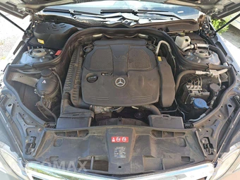 2013 Mercedes-Benz E 350 4MATIC Sedan – miniatura 34