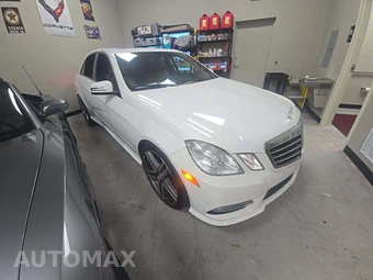 2013 Mercedes-Benz E 350 4MATIC Sedan – miniatura 4