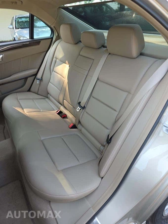 2013 Mercedes-Benz E 350 4MATIC Sedan – miniatura 13