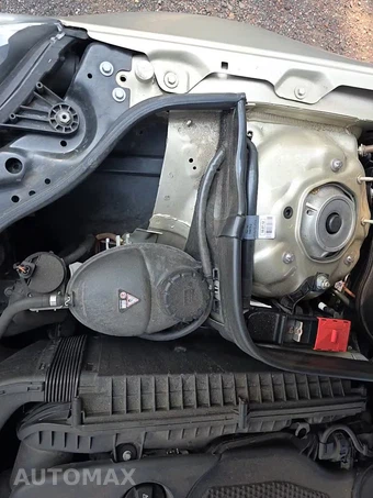 2013 Mercedes-Benz E 350 4MATIC Sedan – miniatura 28