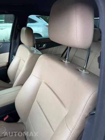 2013 Mercedes-Benz E 350 4MATIC Sedan – miniatura 13