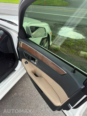 2013 Mercedes-Benz E 350 4MATIC Sedan – miniatura 21