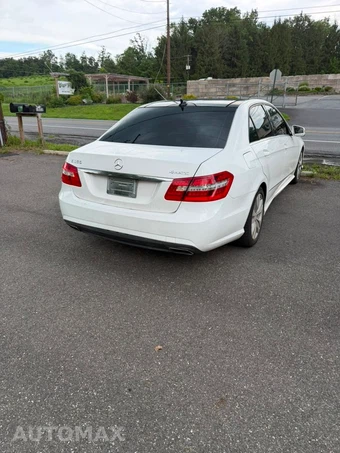 2013 Mercedes-Benz E 350 4MATIC Sedan – miniatura 31