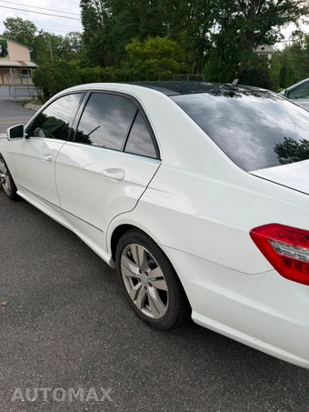2013 Mercedes-Benz E 350 4MATIC Sedan – miniatura 34