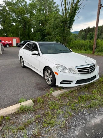2013 Mercedes-Benz E 350 4MATIC Sedan – miniatura 37
