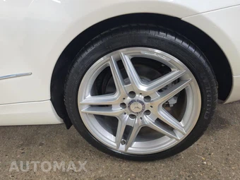 2013 Mercedes-Benz E 350 Coupe – miniatura 18