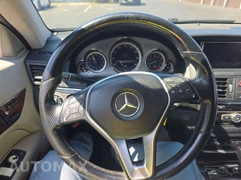 2013 Mercedes-Benz E 350 Coupe - miniatura 10