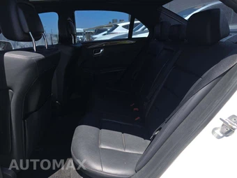 2013 Mercedes-Benz E 350 Sedan - miniatura 13