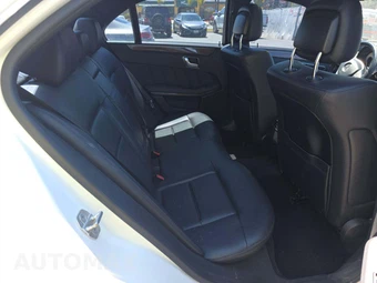 2013 Mercedes-Benz E 350 Sedan - miniatura 16