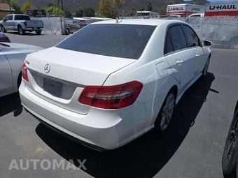 2013 Mercedes-Benz E 350 Sedan - miniatura 3