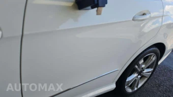 2013 Mercedes-Benz E 350 Sedan - miniatura 30
