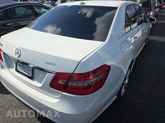 2013 Mercedes-Benz E 350 Sedan - miniatura 4
