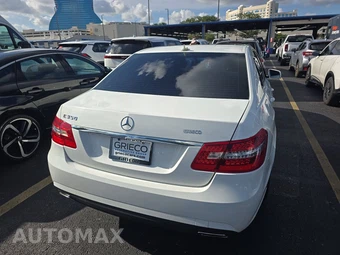 2013 Mercedes-Benz E 350 Sedan - miniatura 5
