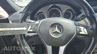 2013 Mercedes-Benz E 350 Sedan - miniatura 25