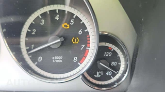 2013 Mercedes-Benz E 350 Sedan - miniatura 32