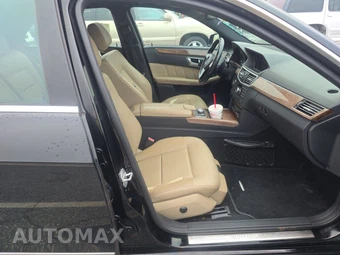 2013 Mercedes-Benz E 350 Sedan - miniatura 8