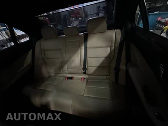 2013 Mercedes-Benz E 400 Hybrid Sedan - miniatura 13