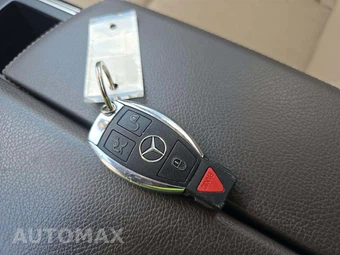 2013 Mercedes-Benz GL 350 BlueTEC 4MATIC - miniatura 8