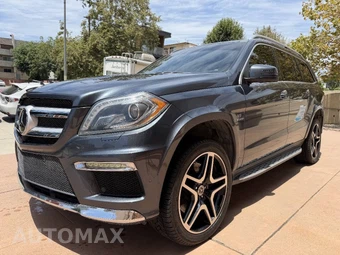 2013 Mercedes-Benz GL 550 4MATIC – miniatura 2