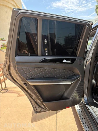 2013 Mercedes-Benz GL 550 4MATIC – miniatura 34