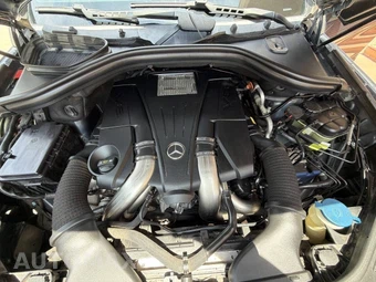2013 Mercedes-Benz GL 550 4MATIC – miniatura 39