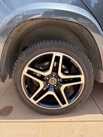 2013 Mercedes-Benz GL 550 4MATIC – miniatura 41