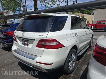 2013 Mercedes-Benz ML 350 – miniatura 3