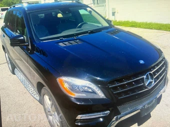 2013 Mercedes-Benz ML 350 – miniatura 2