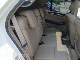 2013 Mercedes-Benz ML 350 – miniatura 16