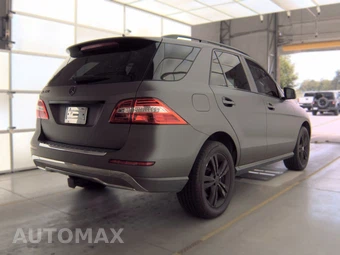 2013 Mercedes-Benz ML 350 - miniatura 4