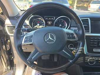 2013 Mercedes-Benz ML 350 - miniatura 10