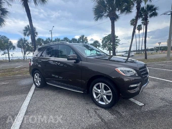 2013 Mercedes-Benz ML 350 - miniatura 3